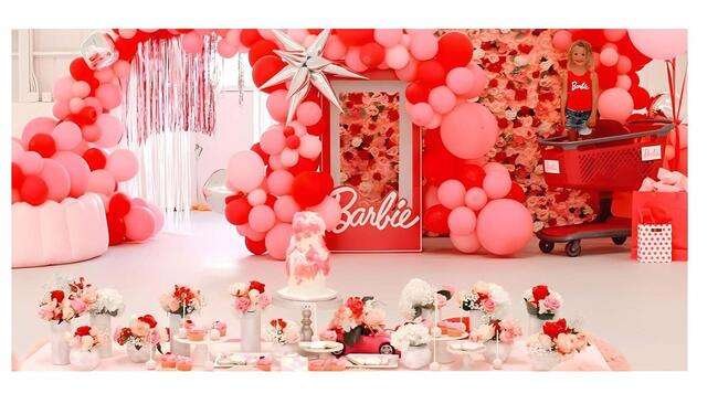 Tema de Aniversário da Barbie Simples