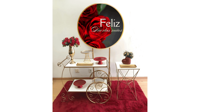 Painel Dia das Mães com Letras Douradas